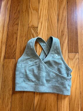 Gymshark Light Sage Green Camo Adapt Seamless Sports Bra
